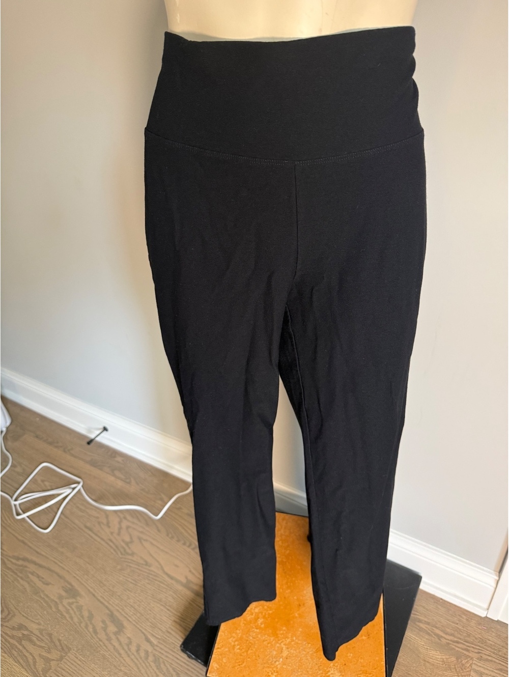 Eileen Fisher Women's Black High-Waisted Leggings Size M